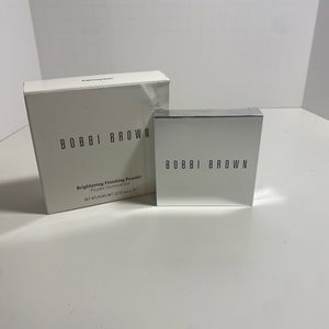 Bobbi Brown “Brightening Nudes” Finishing Powder Gently Swatched and Sanitized
